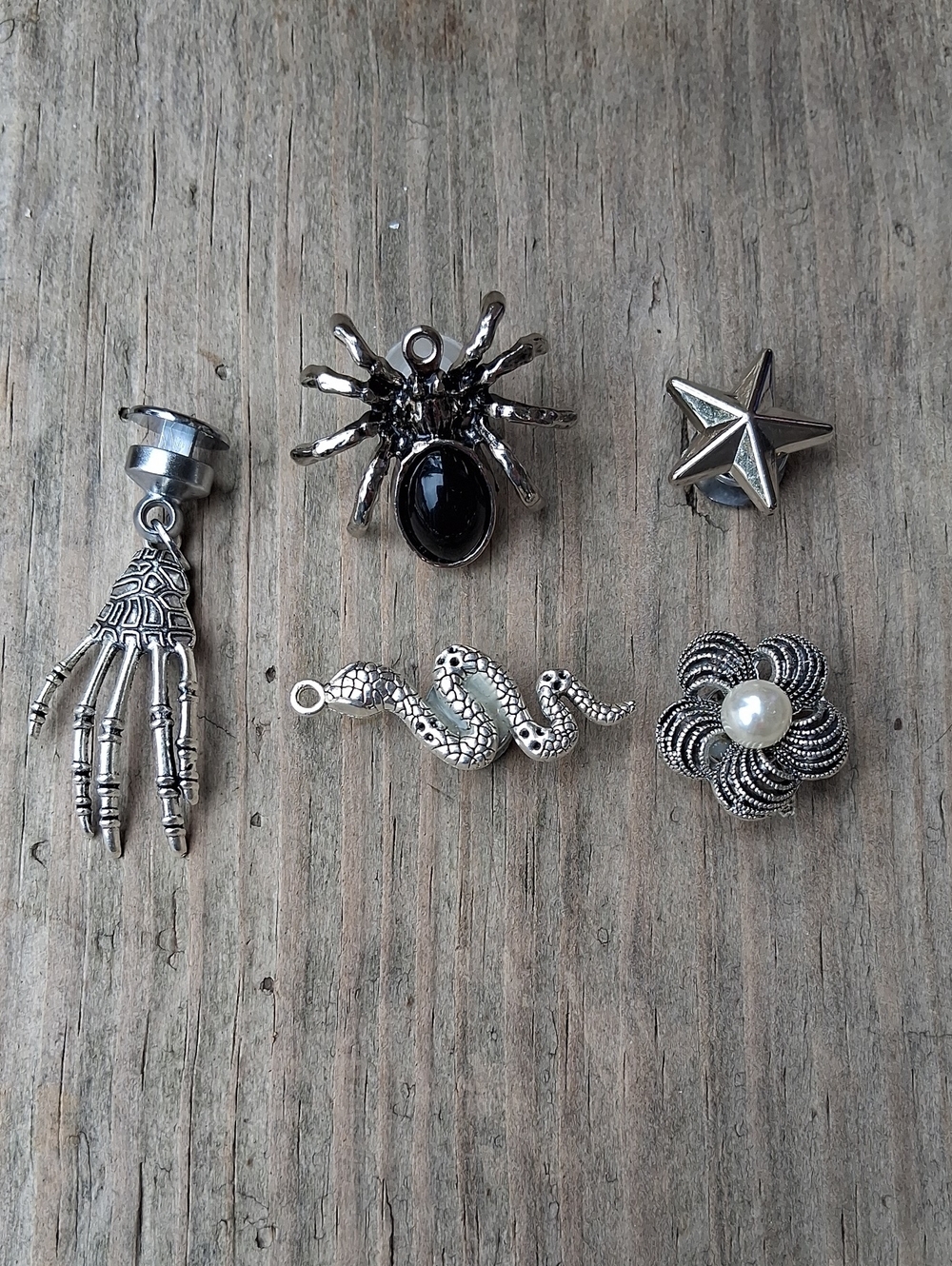 Silver Tone Mixed Charm Earring Set - Black & Silver